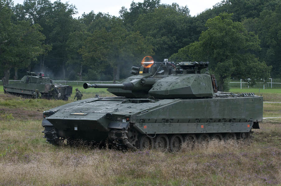 Combat c. STRF 9040c. БМП STRF 9040. Шведский танк невидимка cv90120. Stridsfordon 9040c.